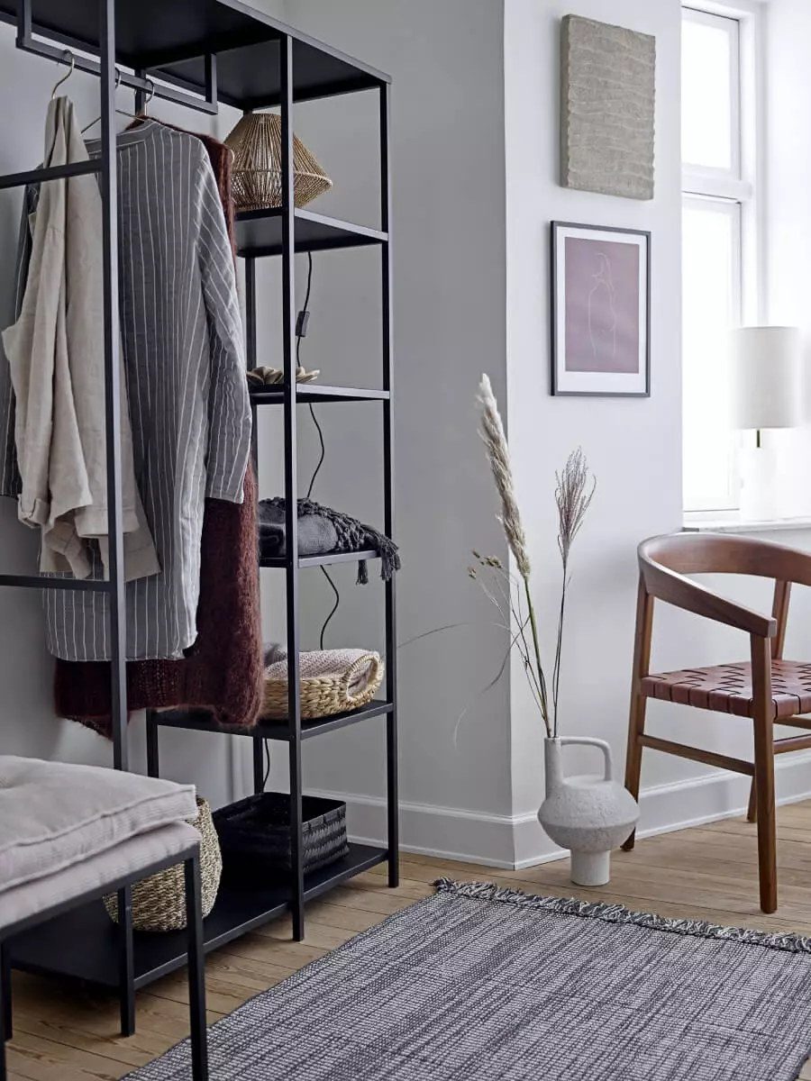 Wieszak na ubrania czarny metalowy 2 Stojak na ubrania czarny metal