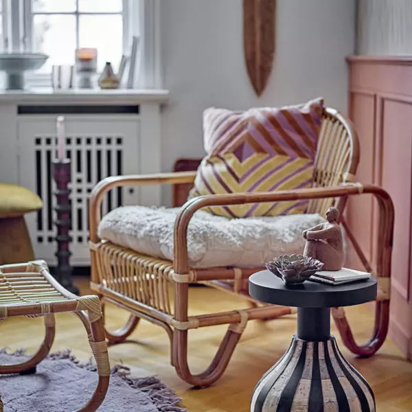 sidetable_black_mango_wood_82064065_02 Odkládací stolek - černý - mangové dřevo