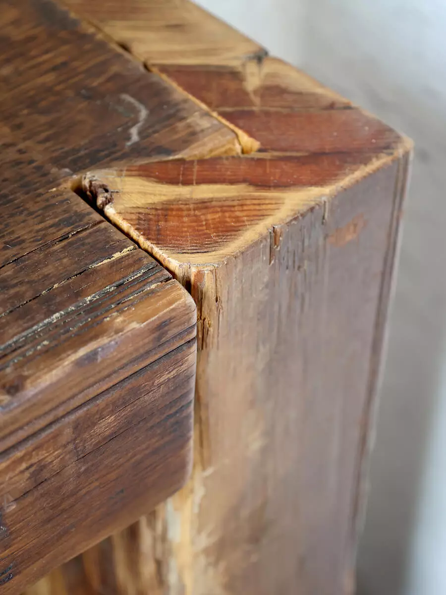 Grimaud Service Table 4 Stół serwisowy Grimaud wykonany z odzyskanego drewna