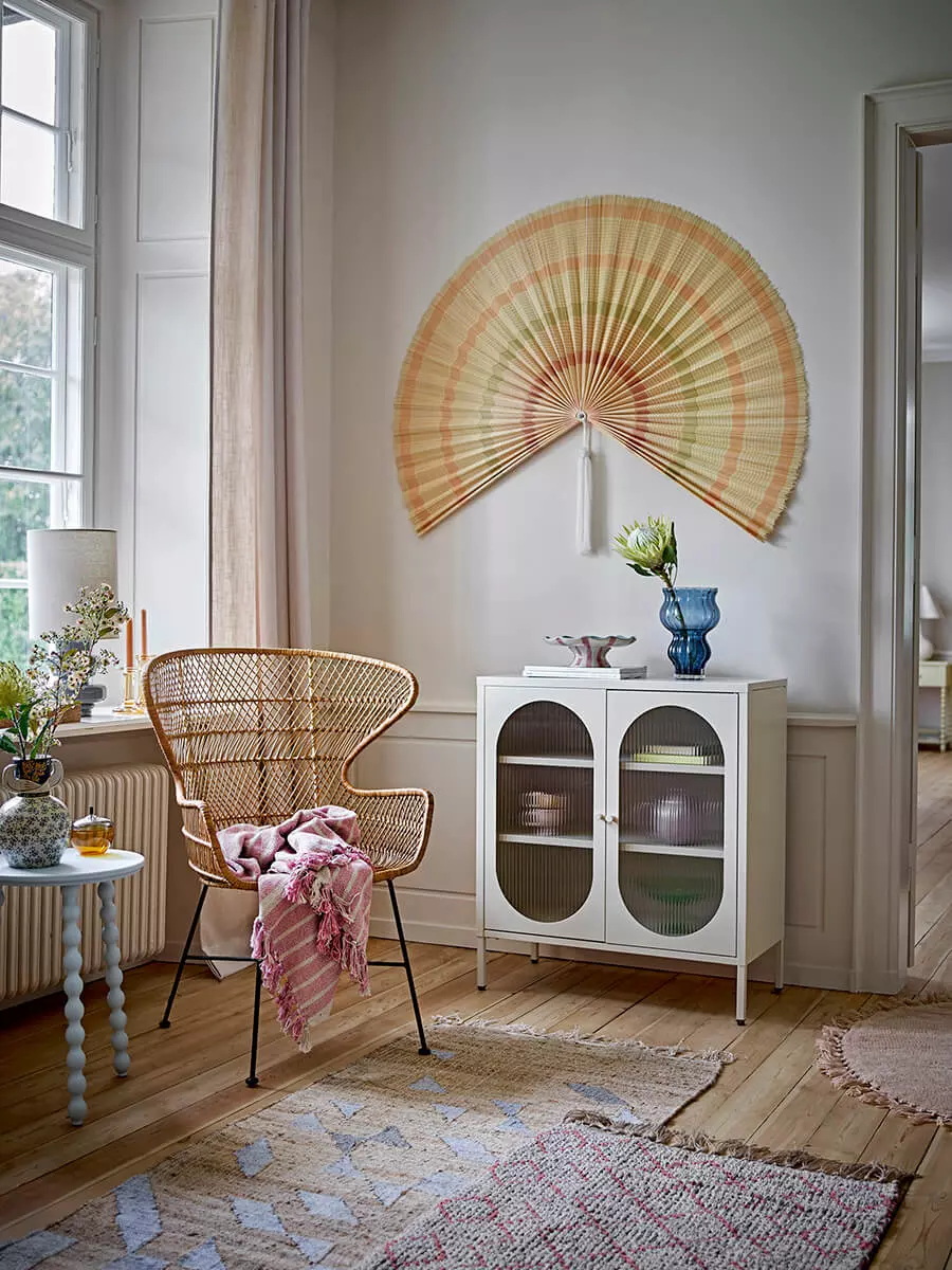 Metalowa szafka Salvo ze szklanymi drzwiami 2 Salvo Metal Cabinet with Glass doors - obrazek 2