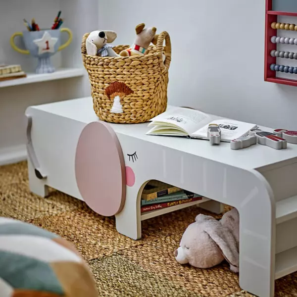 ferdinand-bench-for-kids-room-82063085-02
