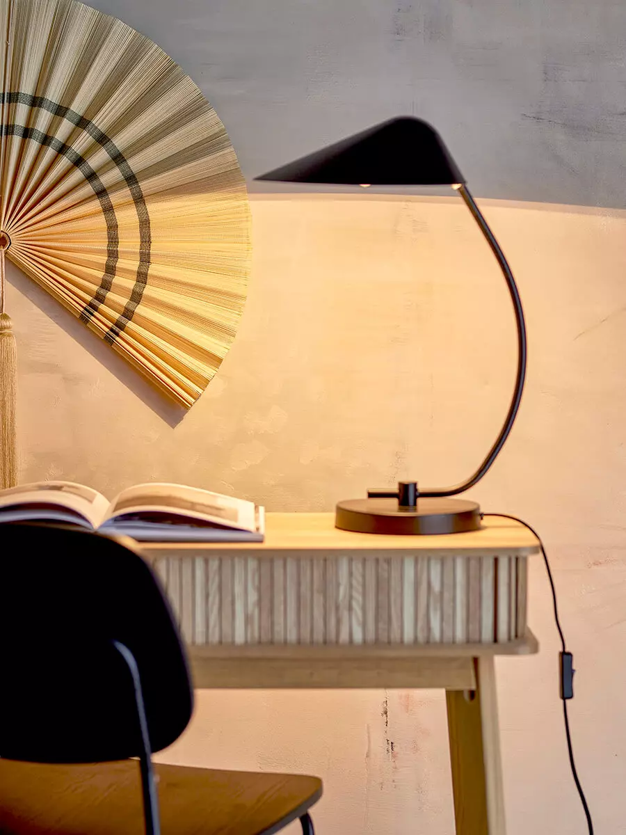 Nisella zwart metalen tafellamp 3 Nisella Black Metal Table Lamp - Afbeelding 3