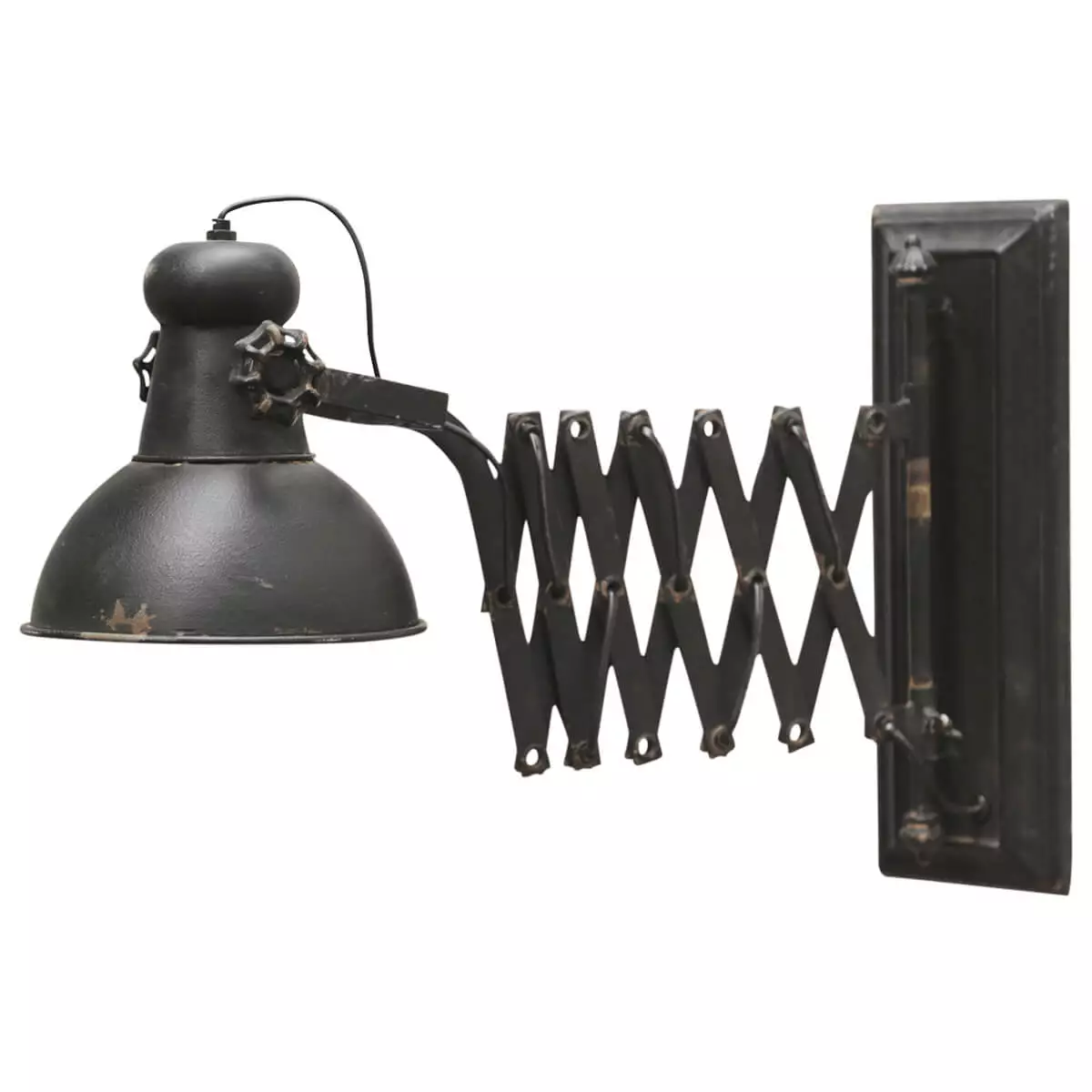 Industrial wall lamp