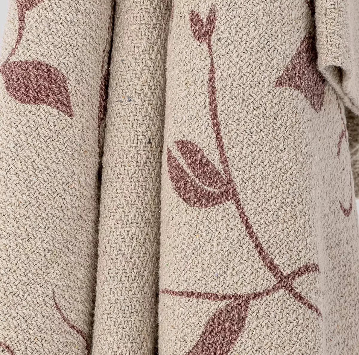 Koc z motywem liści 130 x 160 cm