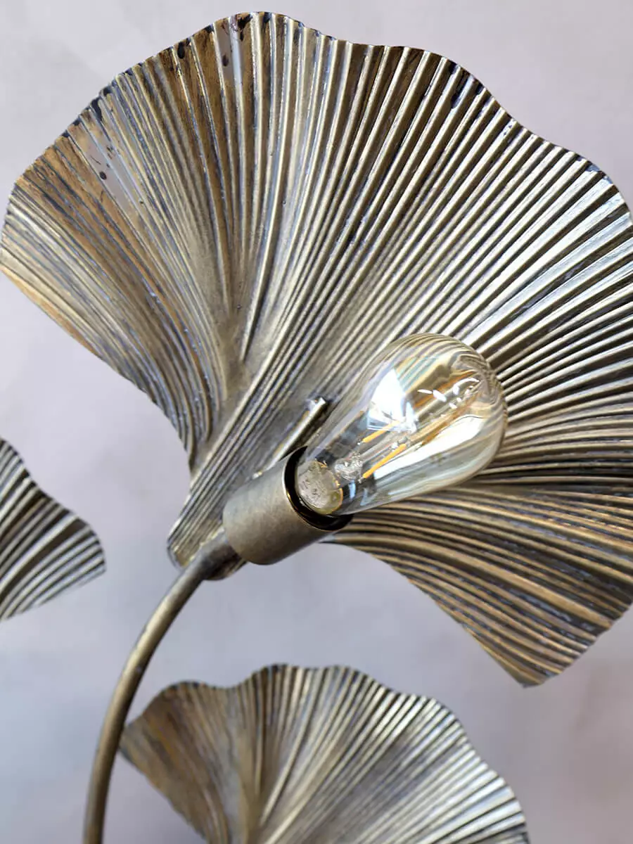 Floor lamp with ginkgo leaves