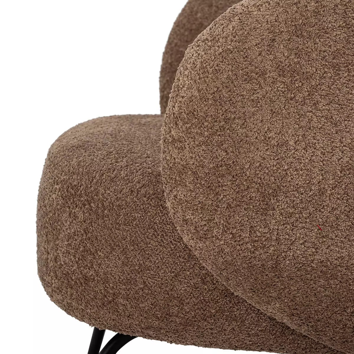 Lounge chair brown