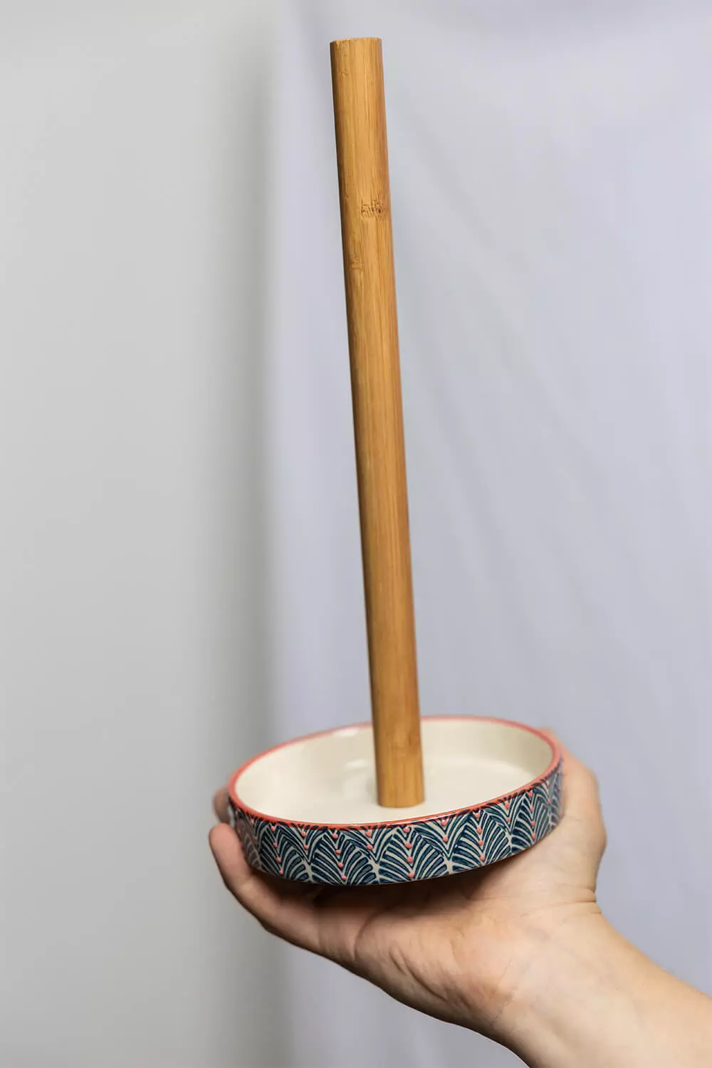 Paper towel holder