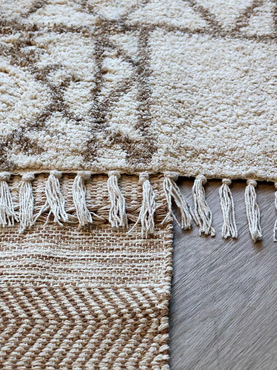 Koberec s marockým vzorem v přírodní barvě