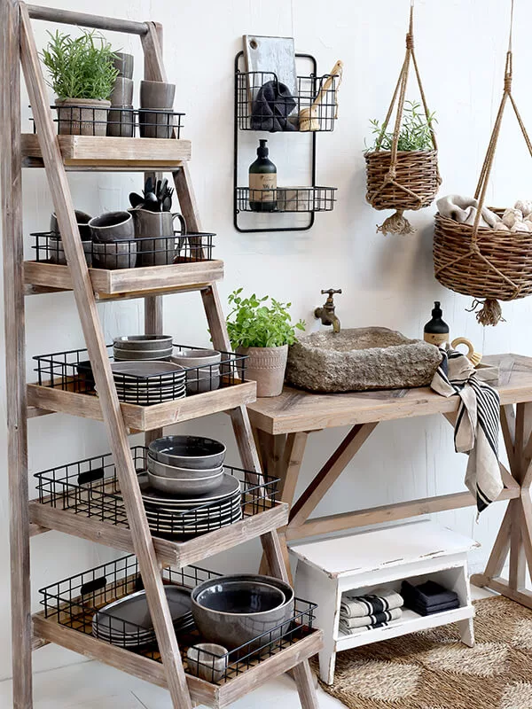 Blumenständer zur Einbindung von Grünpflanzen in Ihr Heimdekor