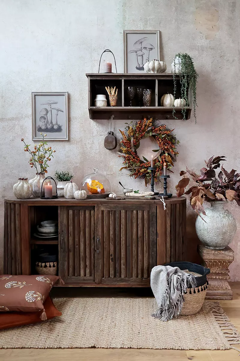 Wall shelf with 4 hooks - Image 3