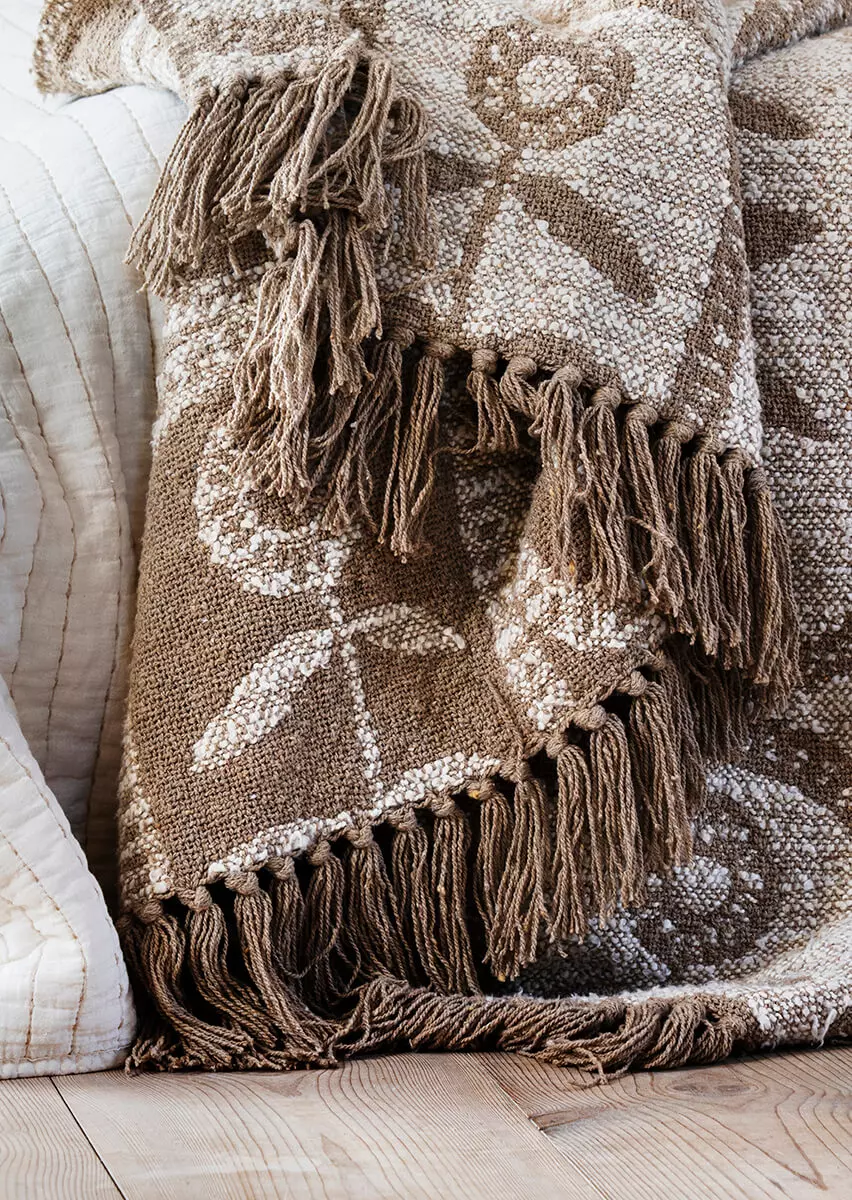 Prešita bombažna posteljna prevleka - slonokoščena kost