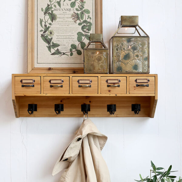 Shelf with 5 hooks made of wood